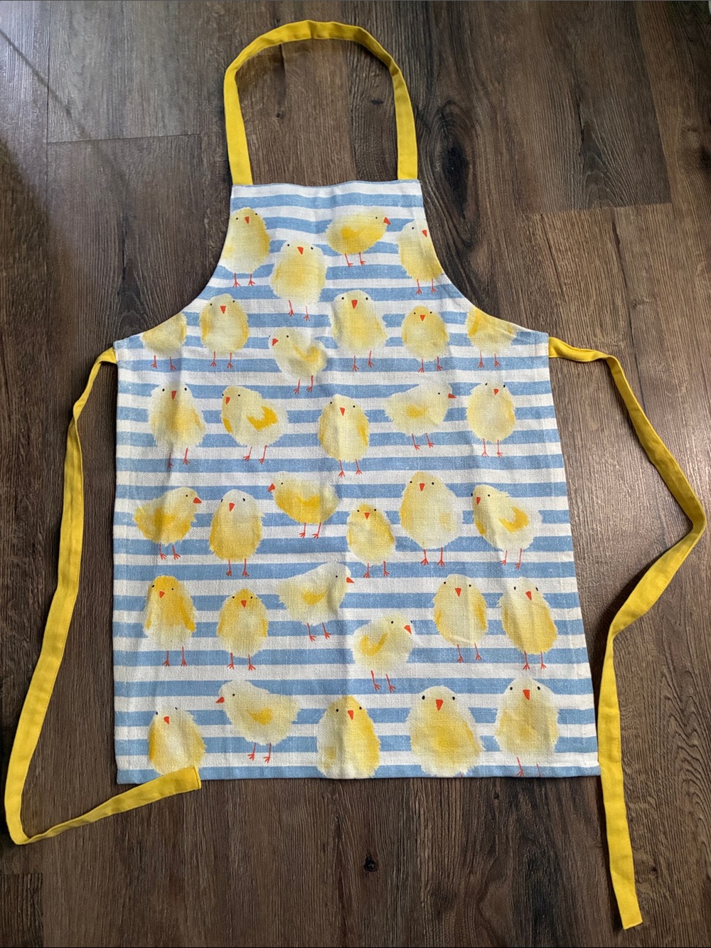 Kids Cooking Apron by Cupcakes & Cashmere NWOT
